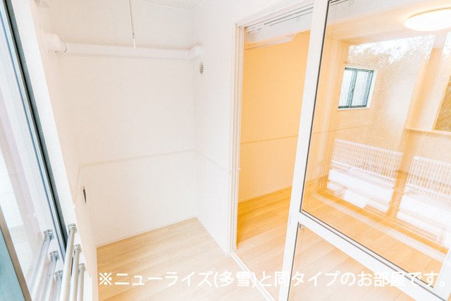 その他部屋・スペース　明るい色調の室内です