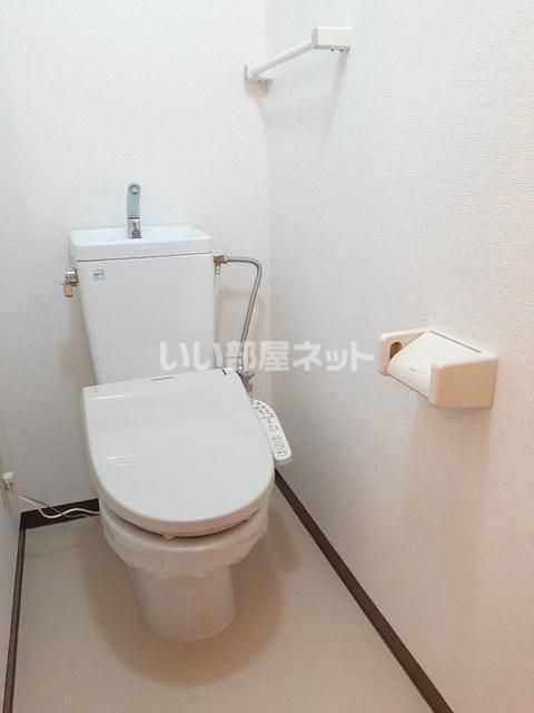 アドラーブルのトイレ写真