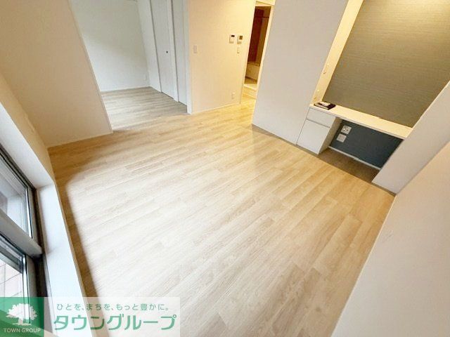 居室・リビング　玄関