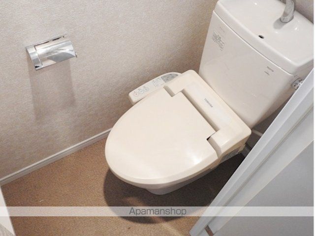 西鉄天神大牟田線 西鉄福岡駅 徒歩9分 12階建 築19年のトイレ写真