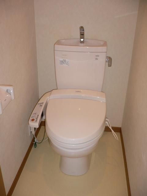 コンソラトゥールのトイレ写真