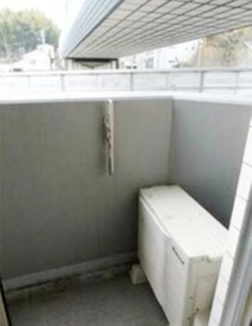 バルコニー　別部屋同仕様タイプ