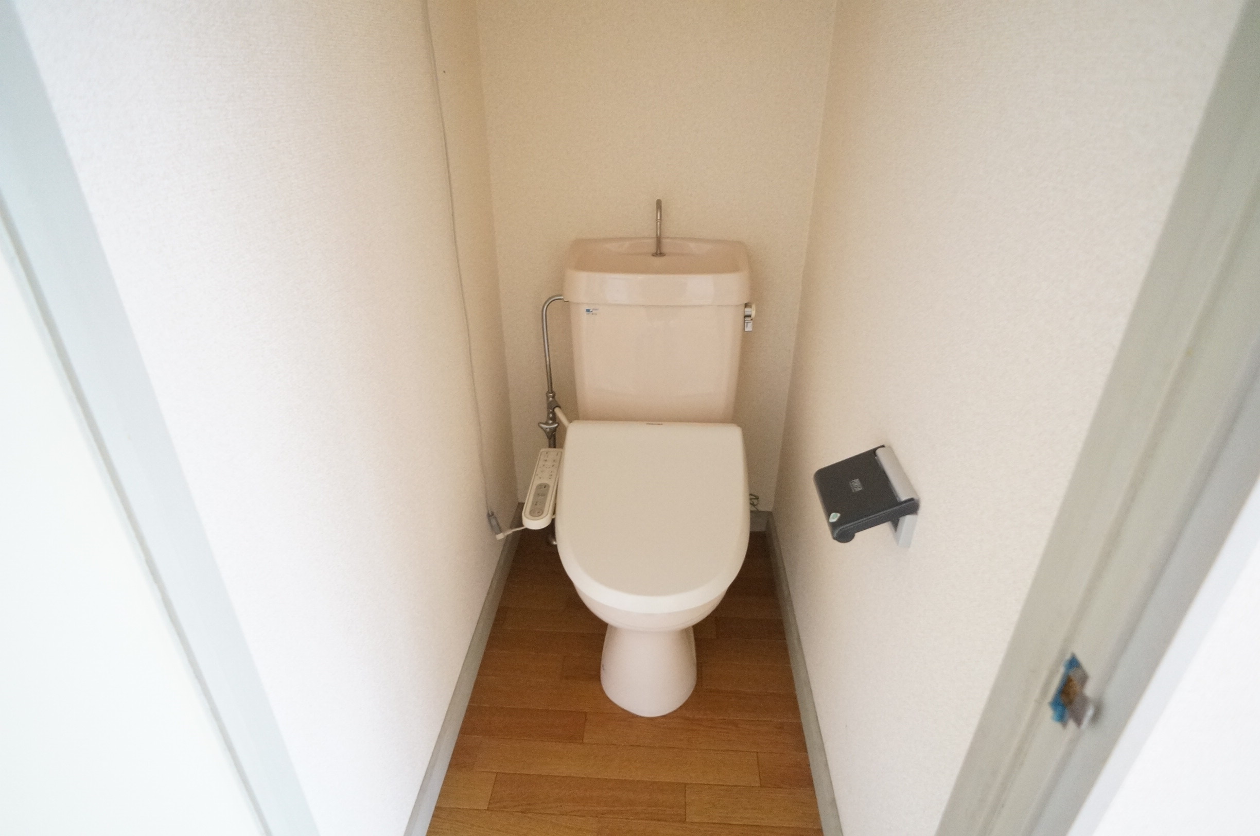 【MSハイツ Bのトイレ】
