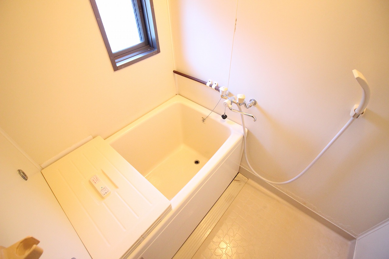バス・シャワールーム　類似部屋の写真となります