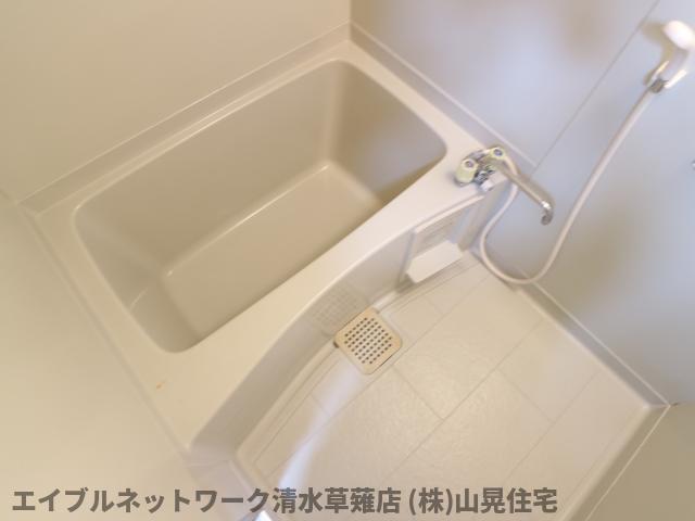 バス・シャワールーム　日々の暮らしに欠かせないお風呂です