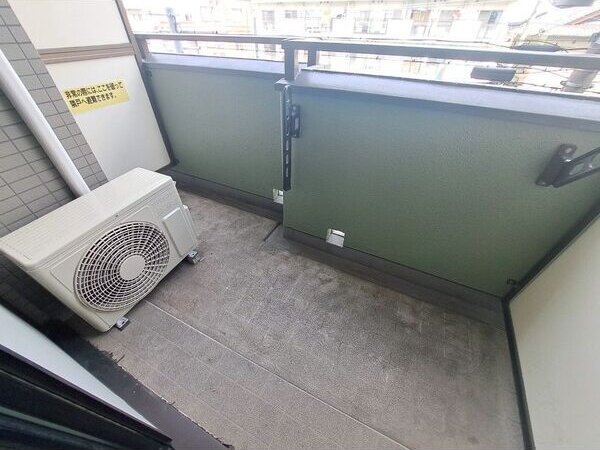 地下鉄鶴舞線 庄内通駅 徒歩5分 8階建 築31年の内装写真
