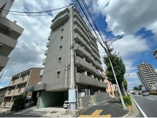 地下鉄鶴舞線 庄内通駅 徒歩5分 築31年