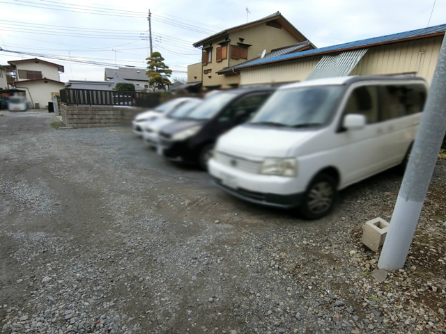 【宇都宮市簗瀬のアパートの駐車場】