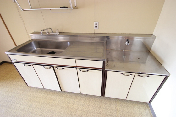 キッチン　※別室の写真です