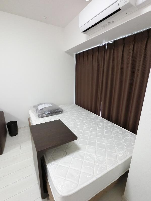 その他部屋・スペース　洋室11帖（家具・家電付き）