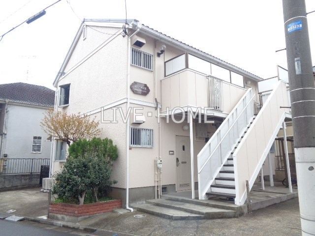 東京都杉並区本天沼２の賃貸アパートの外観