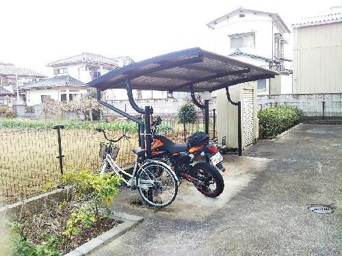 その他共有部分　駐輪場完備。