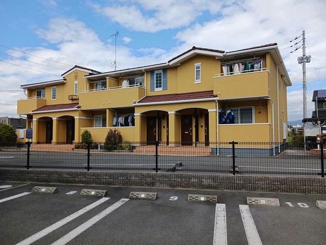 福山市駅家町大字上山守のアパートの建物外観