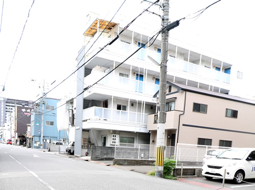 横田ビルの建物外観