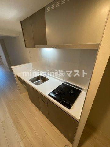 【大阪市北区堂山町のマンションのキッチン】