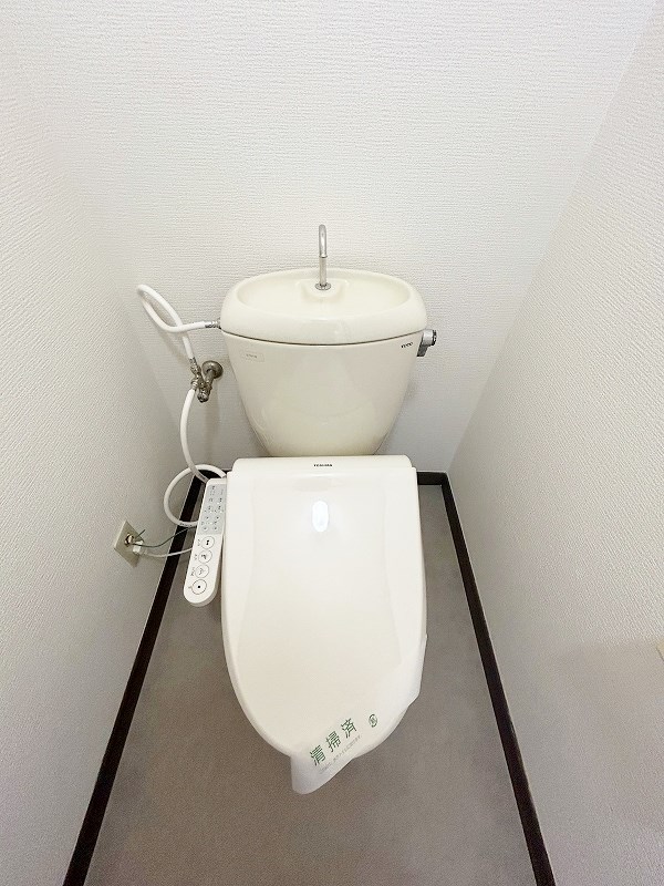 トイレ　★温水洗浄便座トイレ★(サービス品)