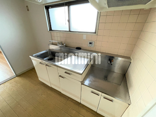 キッチン　キッチンも広々