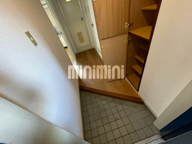 玄関　明るい玄関