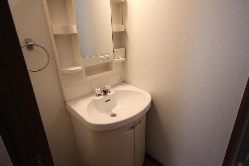 洗面設備　広い洗面スペース