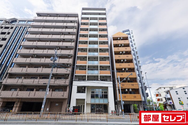 エステムプラザ名古屋駅前プライムタワーの建物外観