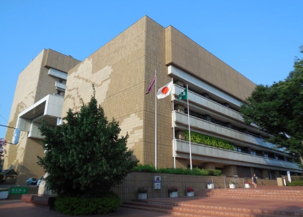 役所　八王子市役所（役所）まで396m