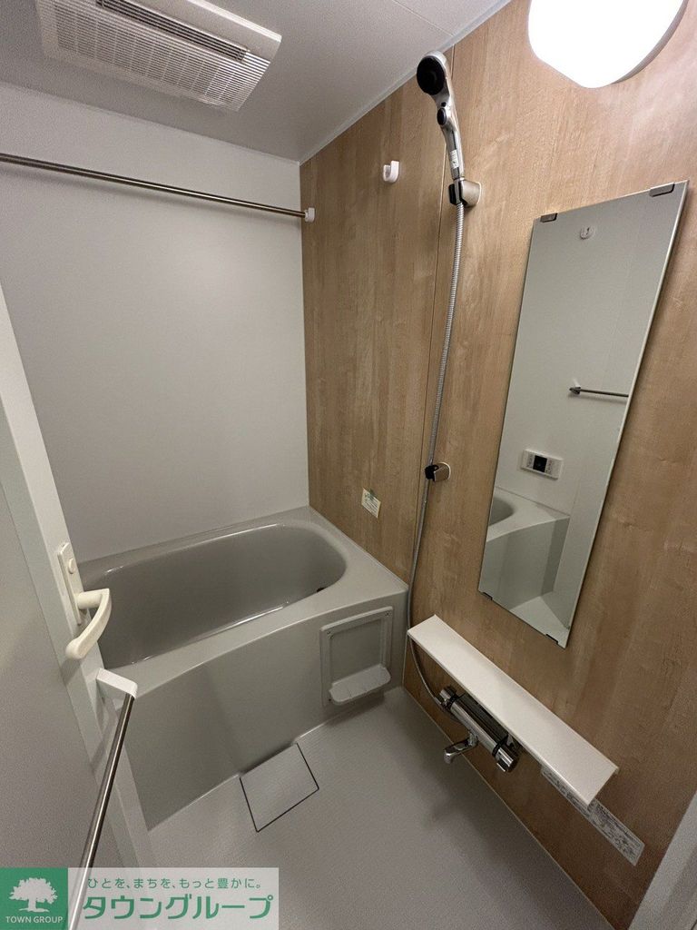 バス・シャワールーム　バス