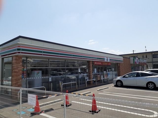コンビニ　セブンイレブン福島笹木野立田店（コンビニ）まで400m