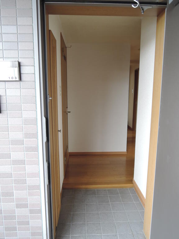 CASA・Sの玄関写真