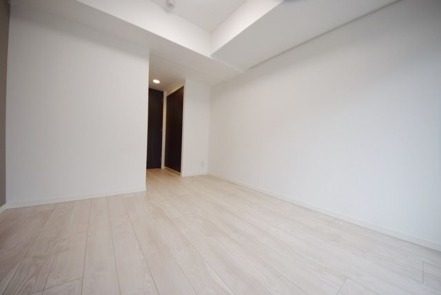 居室・リビング　※別部屋の参考写真です。