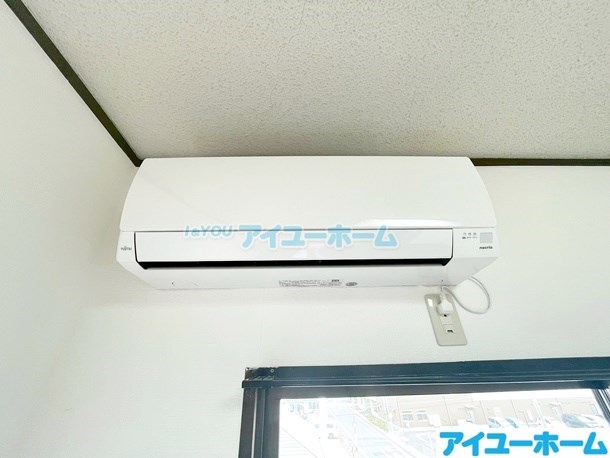 その他設備　エアコン　サービス設置の場合あり　現況優先