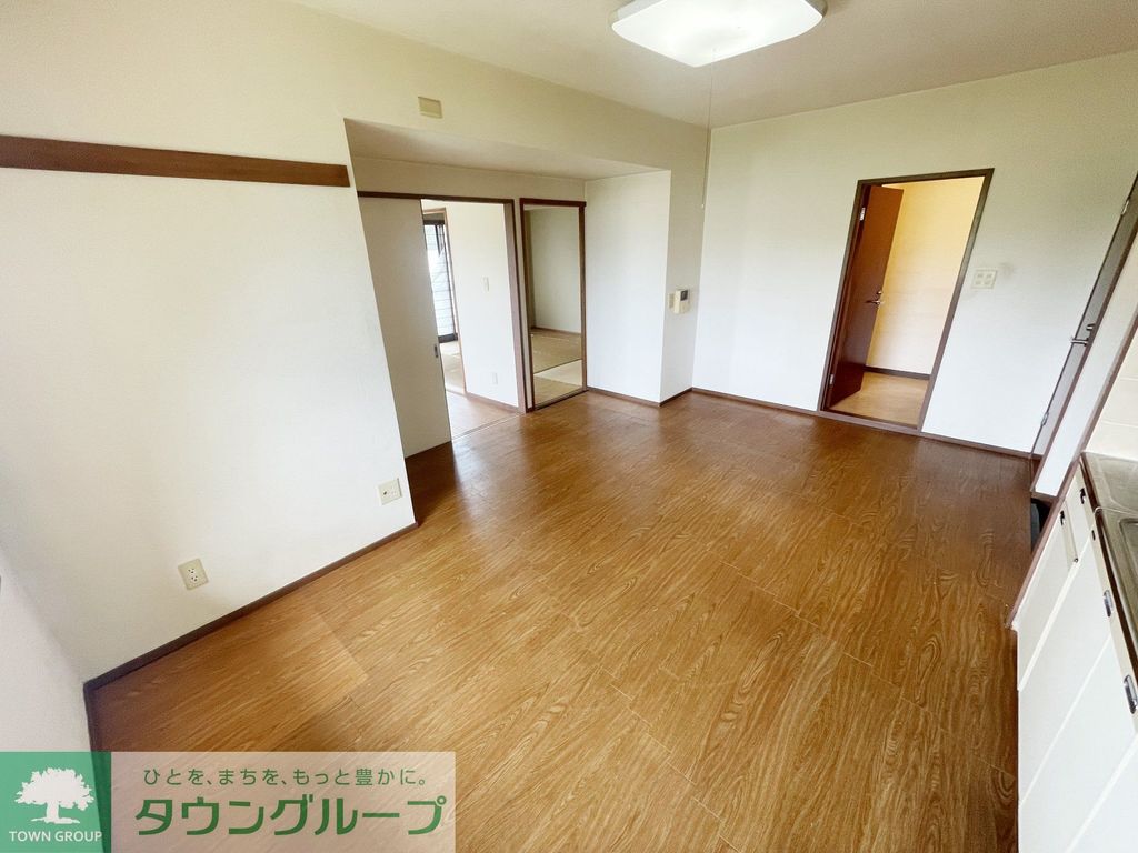 居室・リビング　※別号室参考写真※