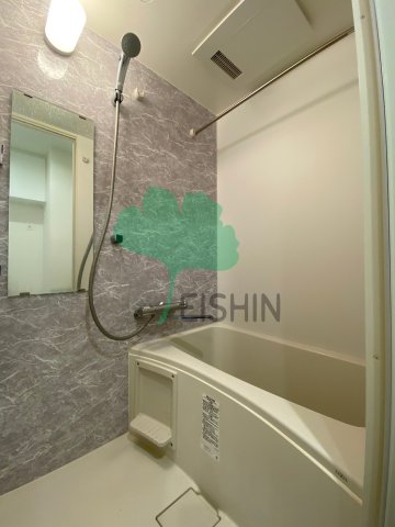 バス・シャワールーム　清潔感のある浴室です！