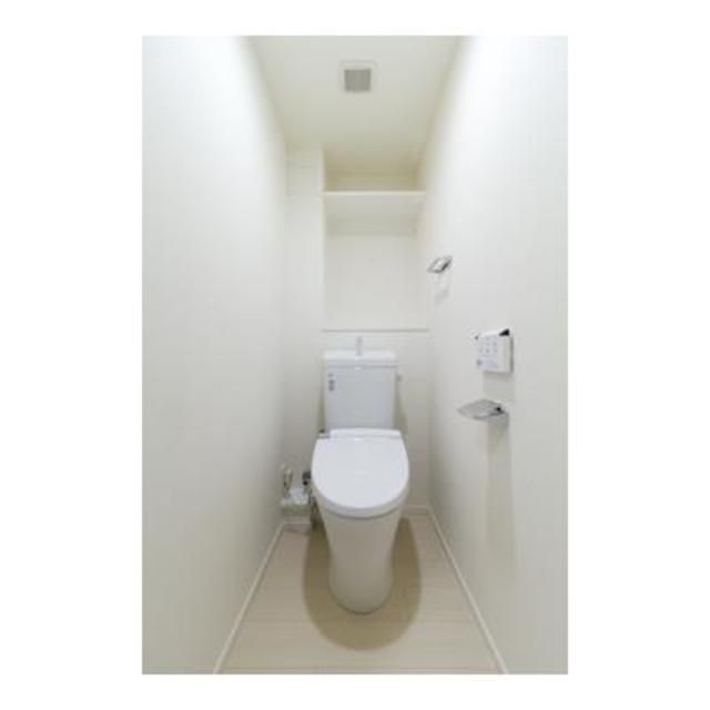 トイレ　同タイプ部屋　参考写真です