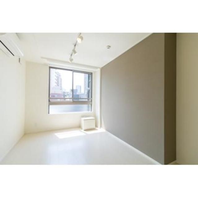 居室・リビング　同タイプ部屋　参考写真です