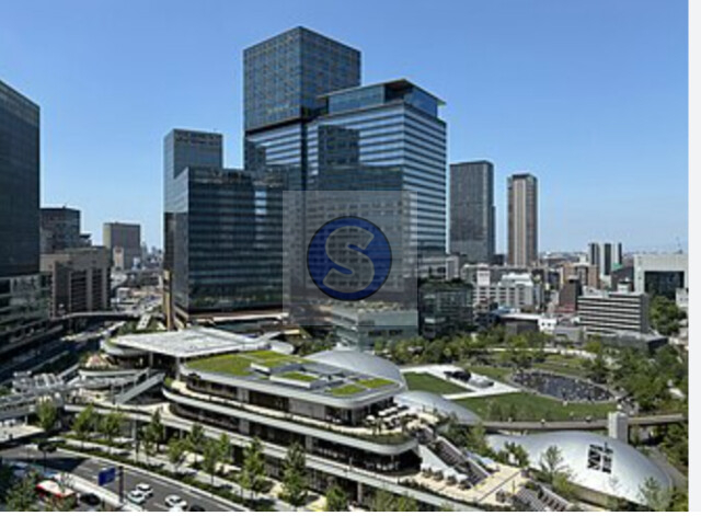 ショッピングセンター　グラングリーン大阪（ショッピングセンター）まで1085m