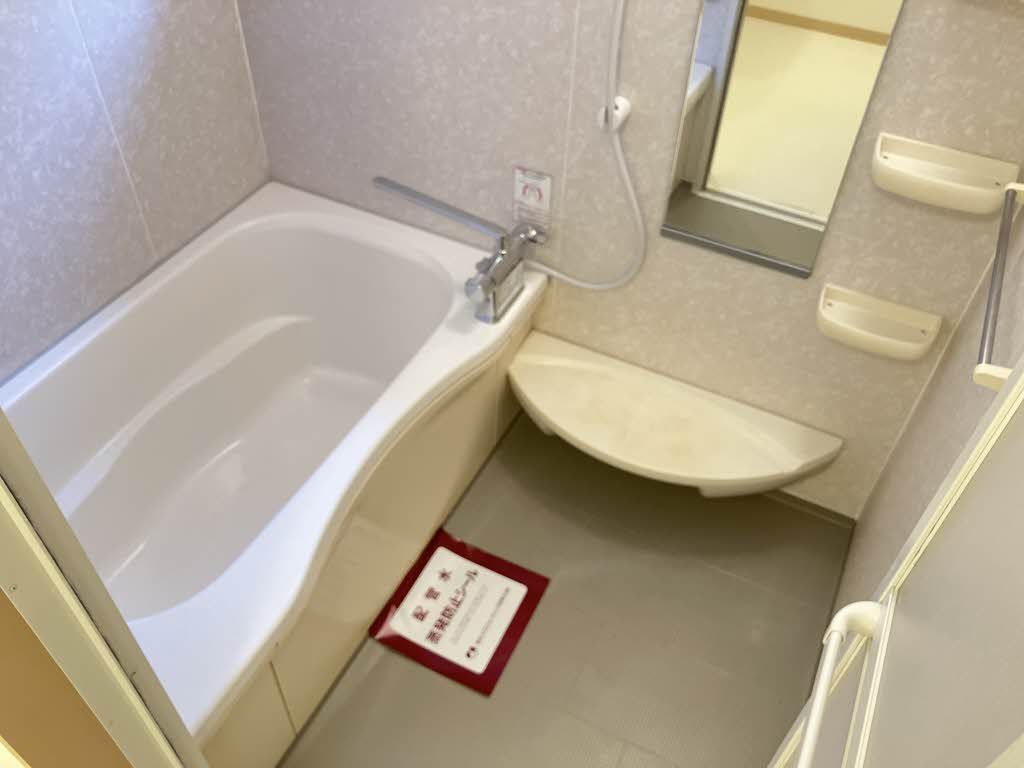 バス・シャワールーム　サーモ水栓交換しました！！