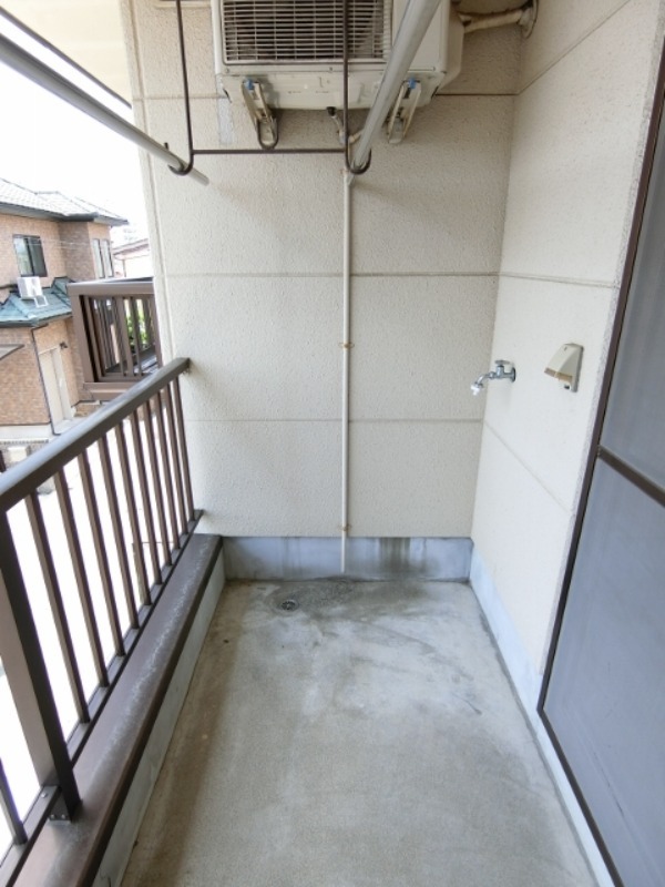 バルコニー　図面と現状に相違がある場合には現状を優先