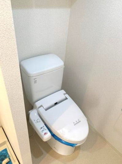 トイレ　別部屋参考画像