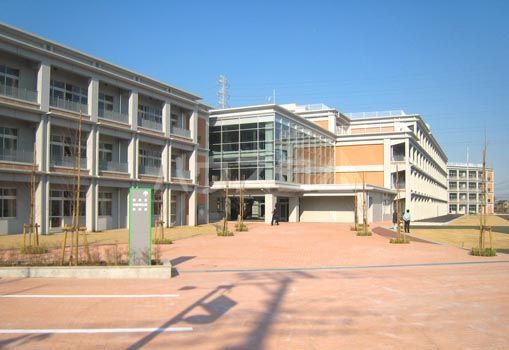 小学校　さいたま市立美園小学校（小学校）まで987m
