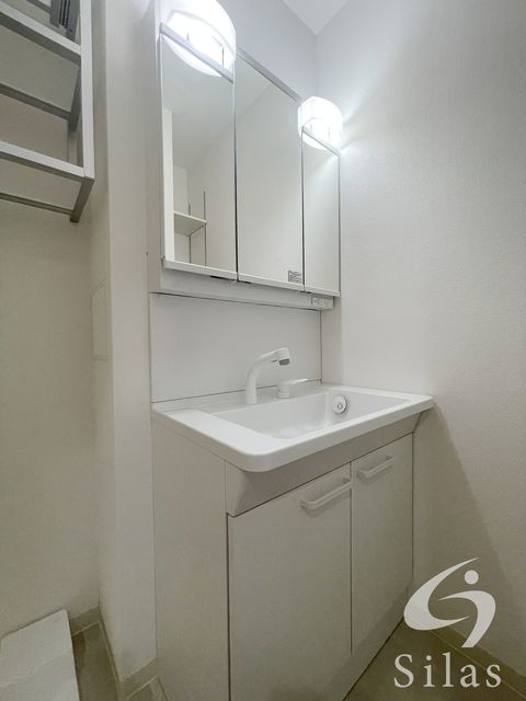 洗面設備　同仕様