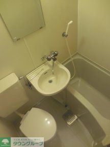 バス・シャワールーム