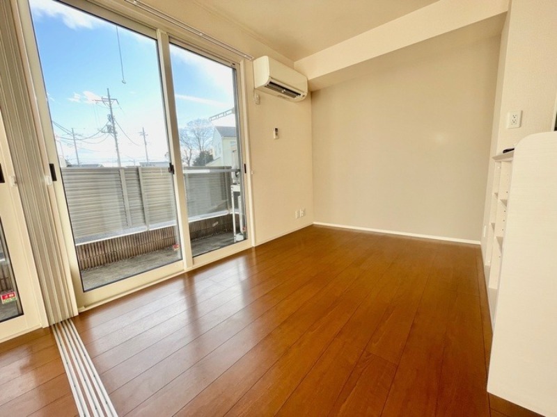 居室・リビング　図面と現状に相違がある場合には現状を優先