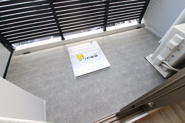 バルコニー　別号室参考写真　※現況優先