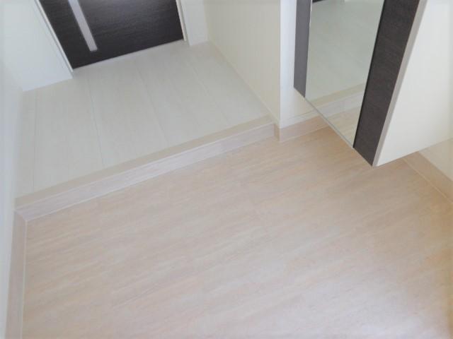 玄関　玄関（イメージ）