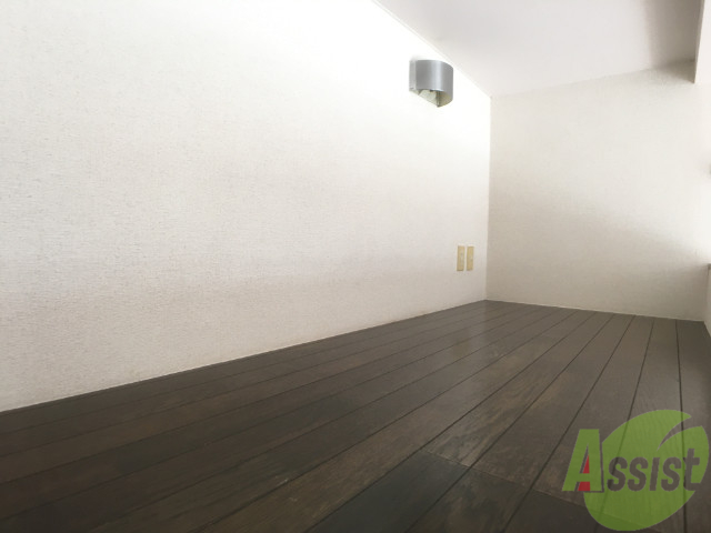 その他部屋・スペース　ロフト付でこちらの部屋は、寝室として使っていいですね。