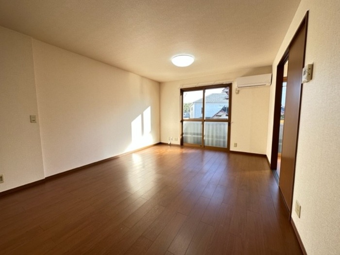 居室・リビング　棟内別タイプ