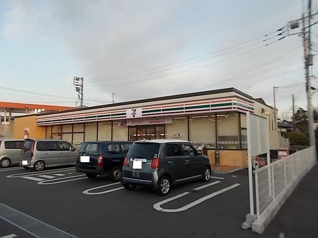 コンビニ　セブンイレブン　富士市一色店（コンビニ）まで200m