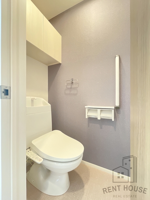 トイレ　同仕様写真です。