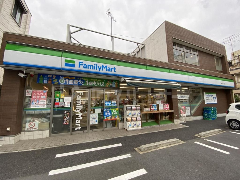 コンビニ　ファミリーマート豊島千早一丁目店（コンビニ）まで180m