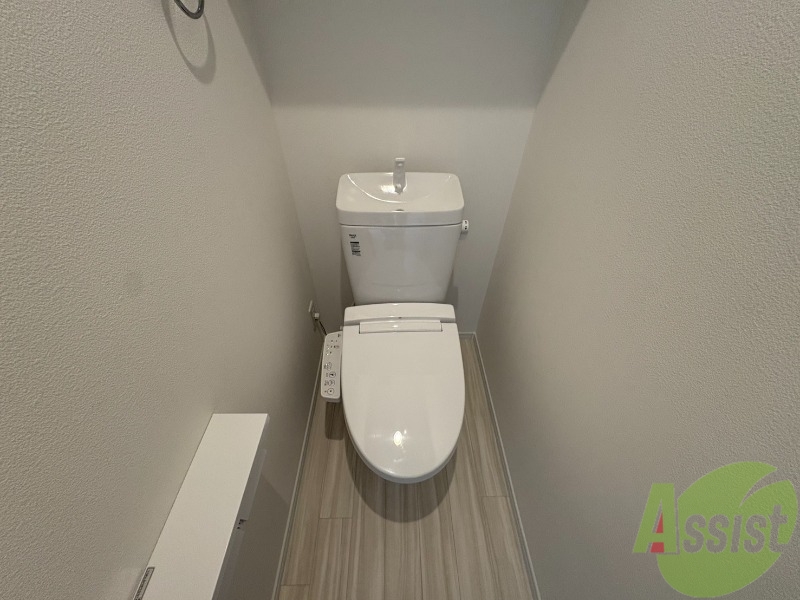 トイレ　トイレは清潔感があり安心して使用できそうです。